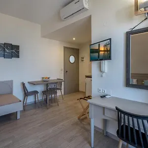 Lefkoniko Icarus Hotel