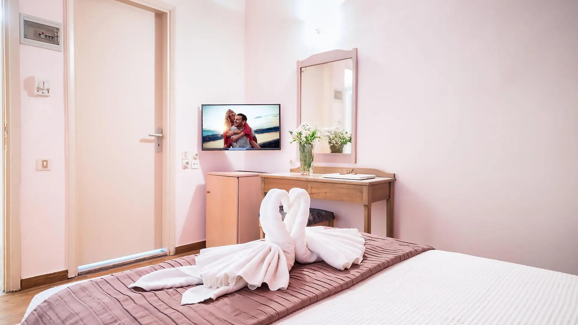 Hotel Brascos Rethymno  3*, Rethymno (Crete) Greece