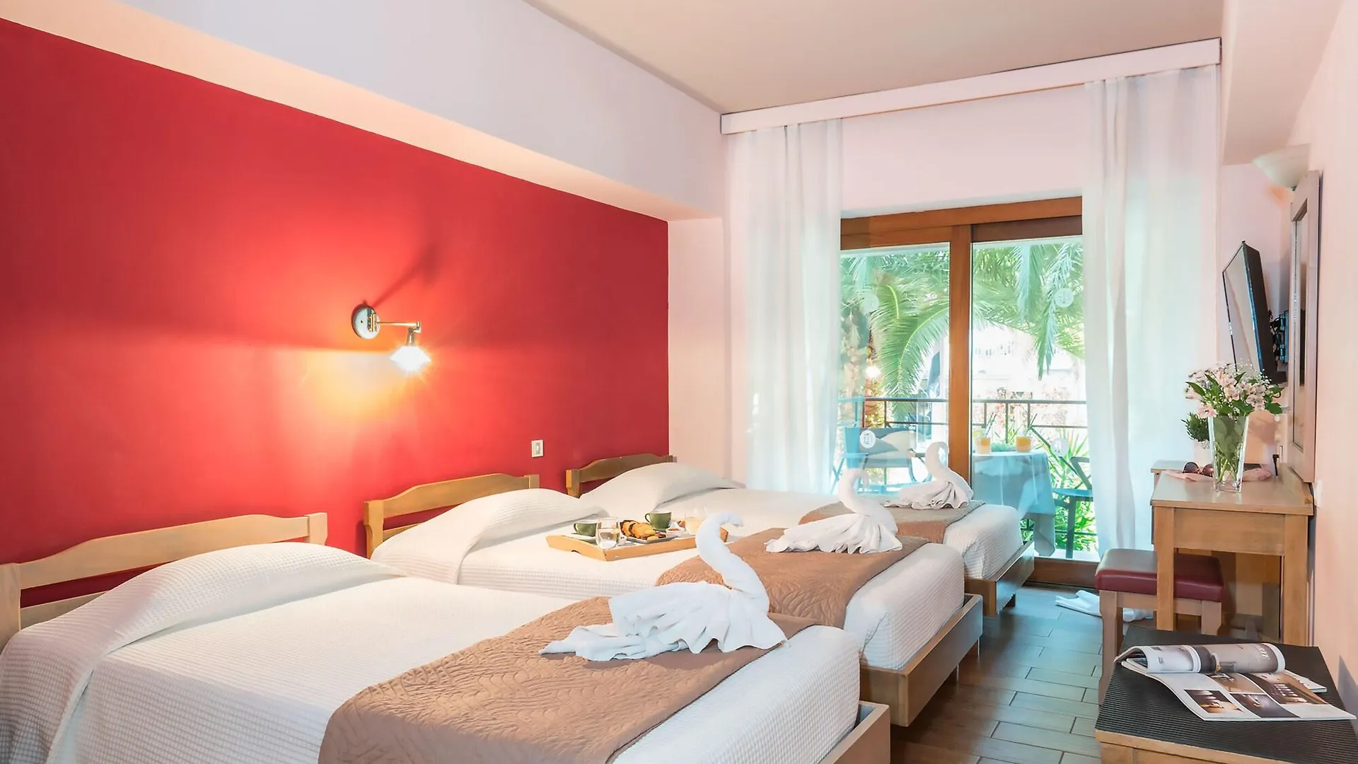 Hotel Brascos Rethymno  3*, Rethymno (Crete)